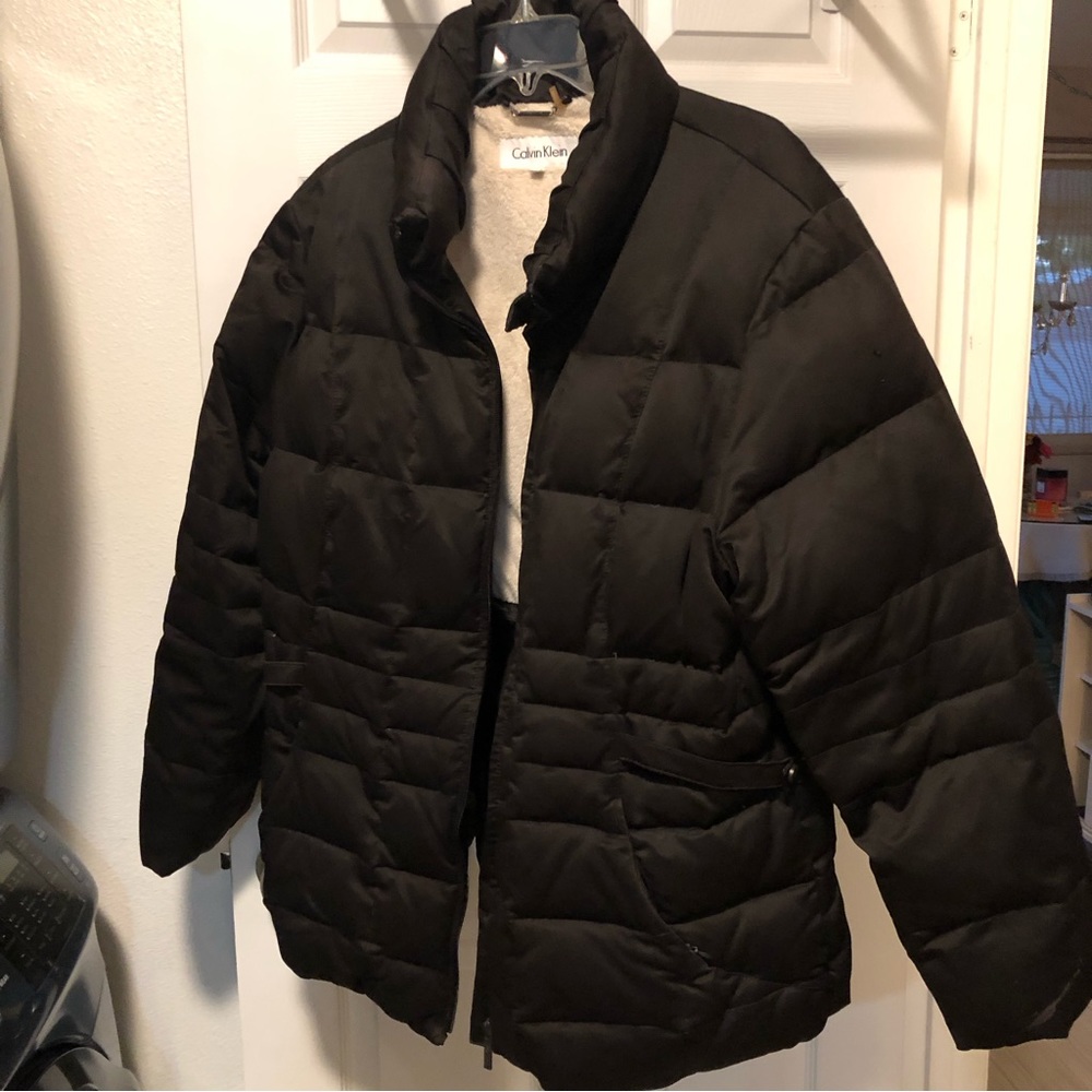 Calvin Klein women’s brown 2X down jacket.